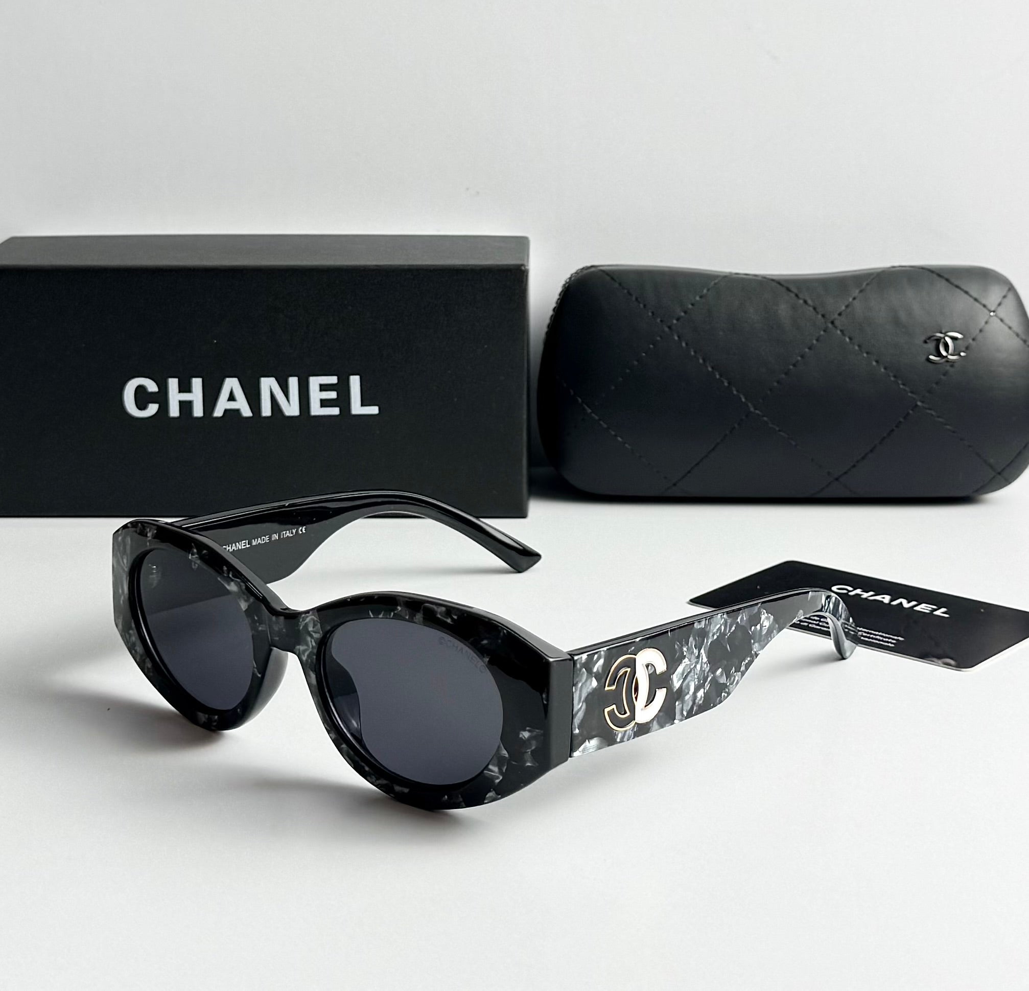 Chanel M4