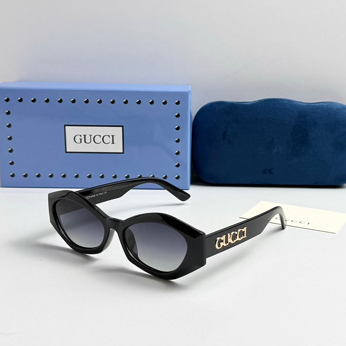 Gucci M4