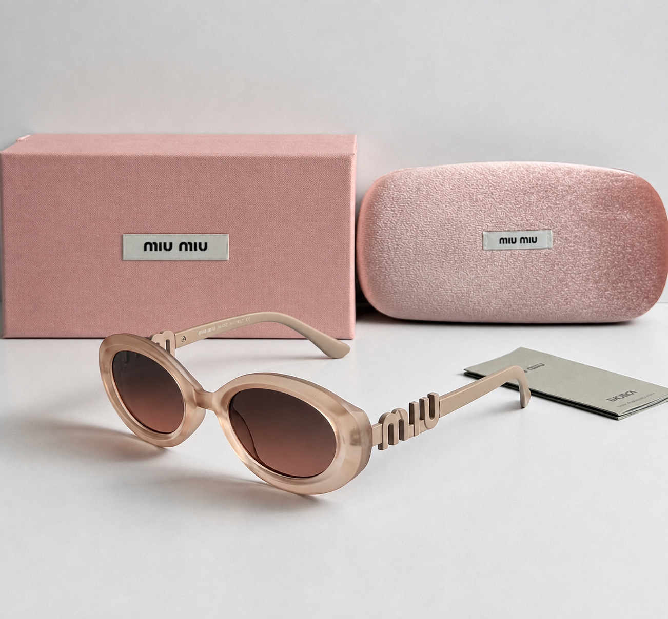 Miu miu M2