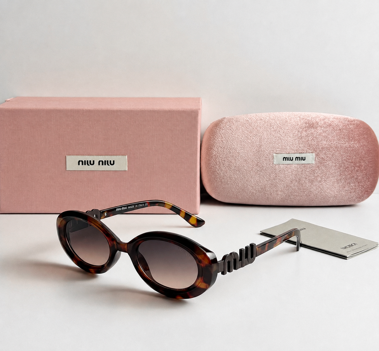 Miu miu M2