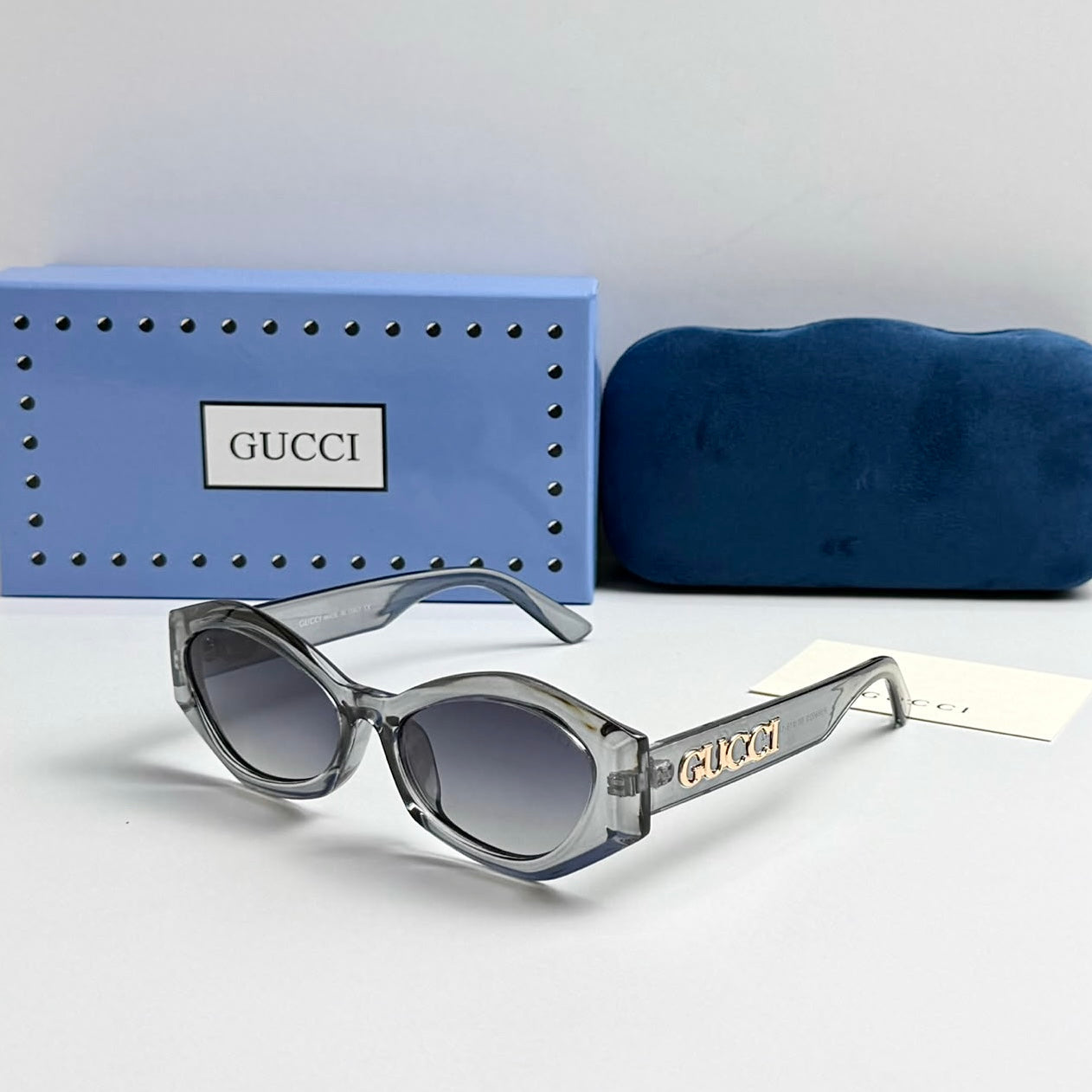 Gucci M4