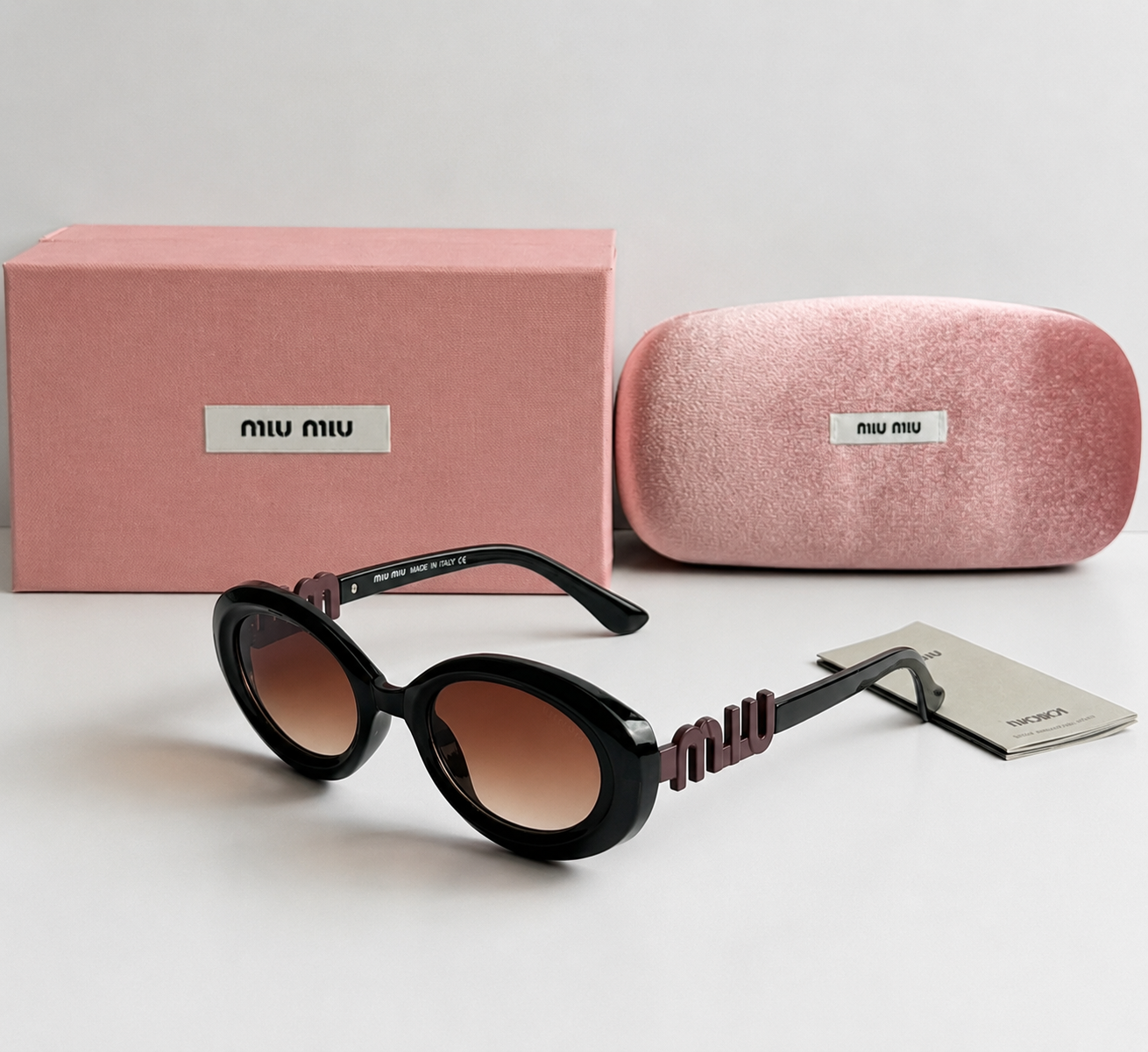 Miu miu M2