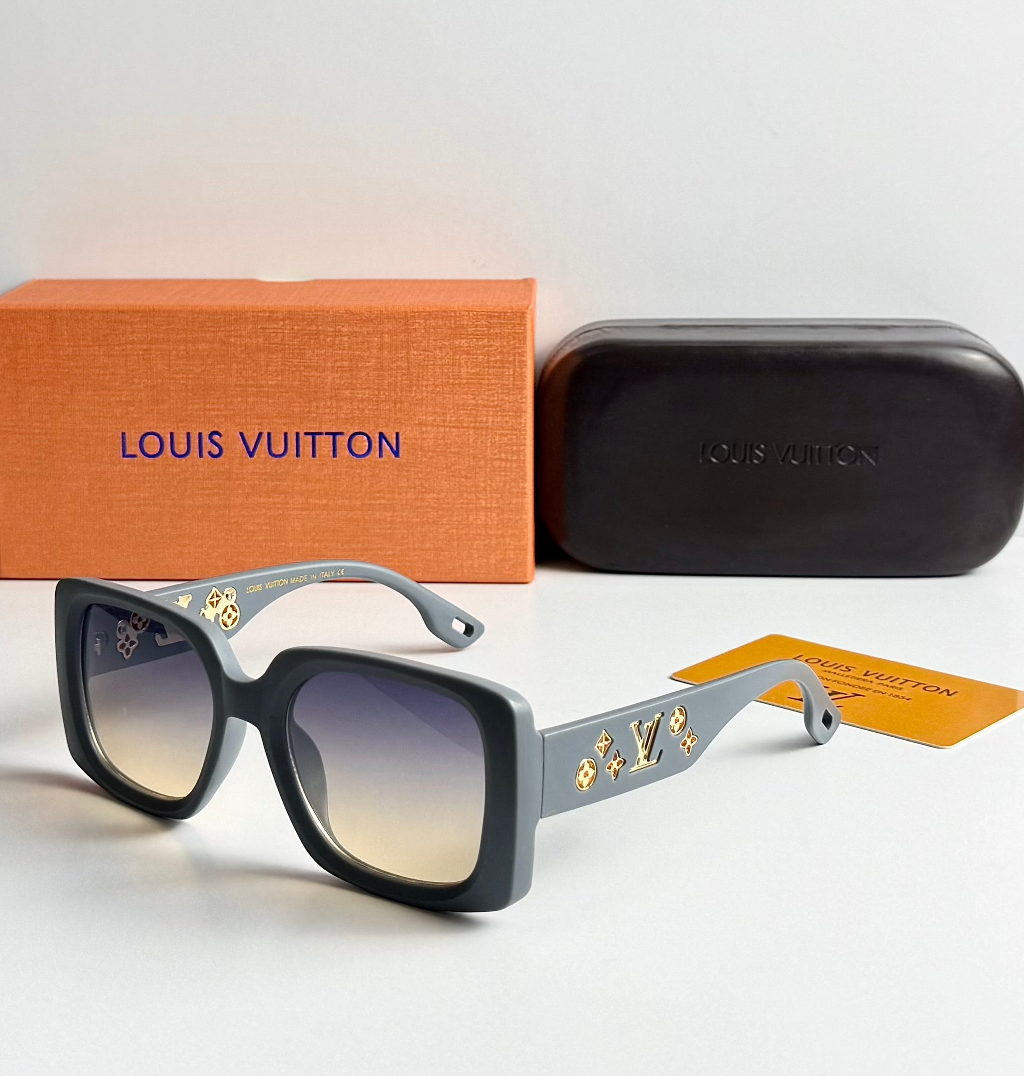 Louis Vuitton M5