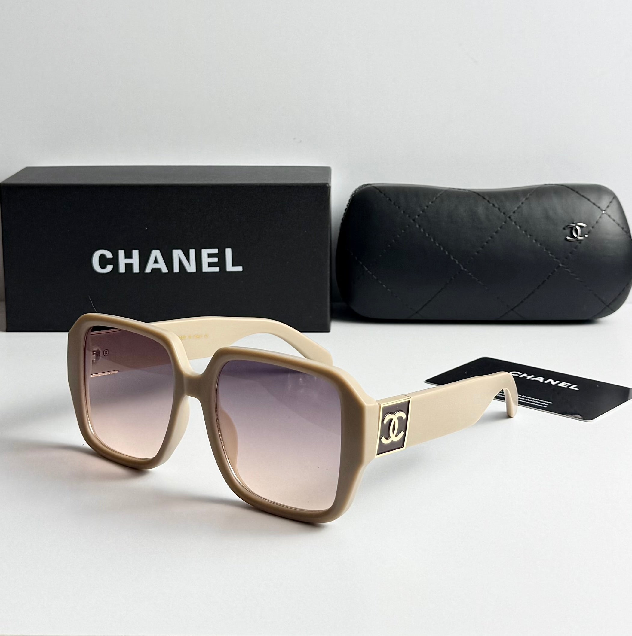 Chanel M3
