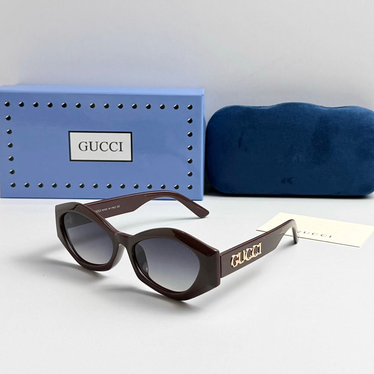 Gucci M4